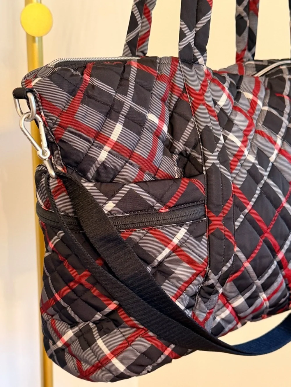 Vera Bradley Quilted Plaid Diaper Tote Bag - Black, Red & White Crossbody - Picture 4 of 13